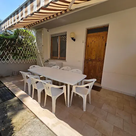 Mareblu With Patio