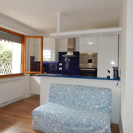 Apartamento Mareblu With Patio Marina di Castagneto Carducci